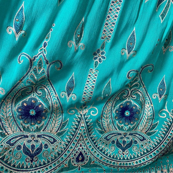 NWOT-ROYAL PAISLEY WOMEN'S GREEN & BLUE EMBROIDERED SKIRT-M - Picture 6 of 12